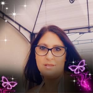 Meet your Posher, Elana